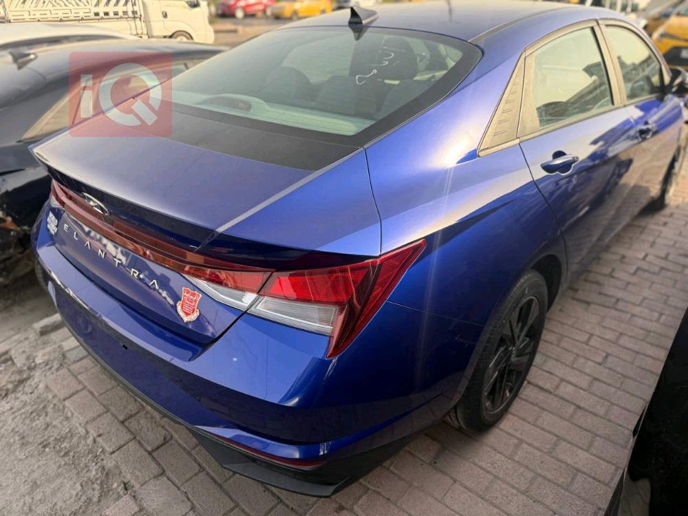 هیوندای ئەلەنترا